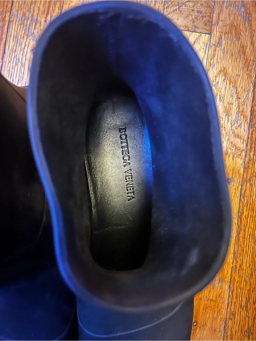 Bottega Veneta sleek black